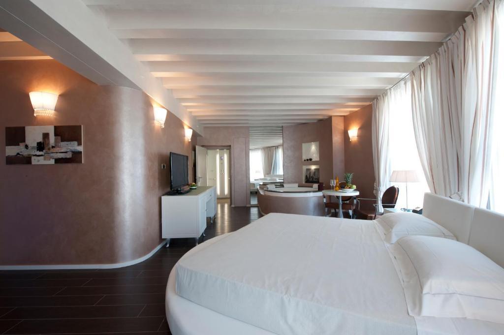 Hotel Morgana Rodengo-Saiano Room photo